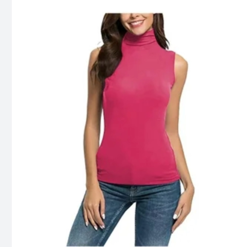St. John Vibrant Pink Knit Ribbed sweater Top